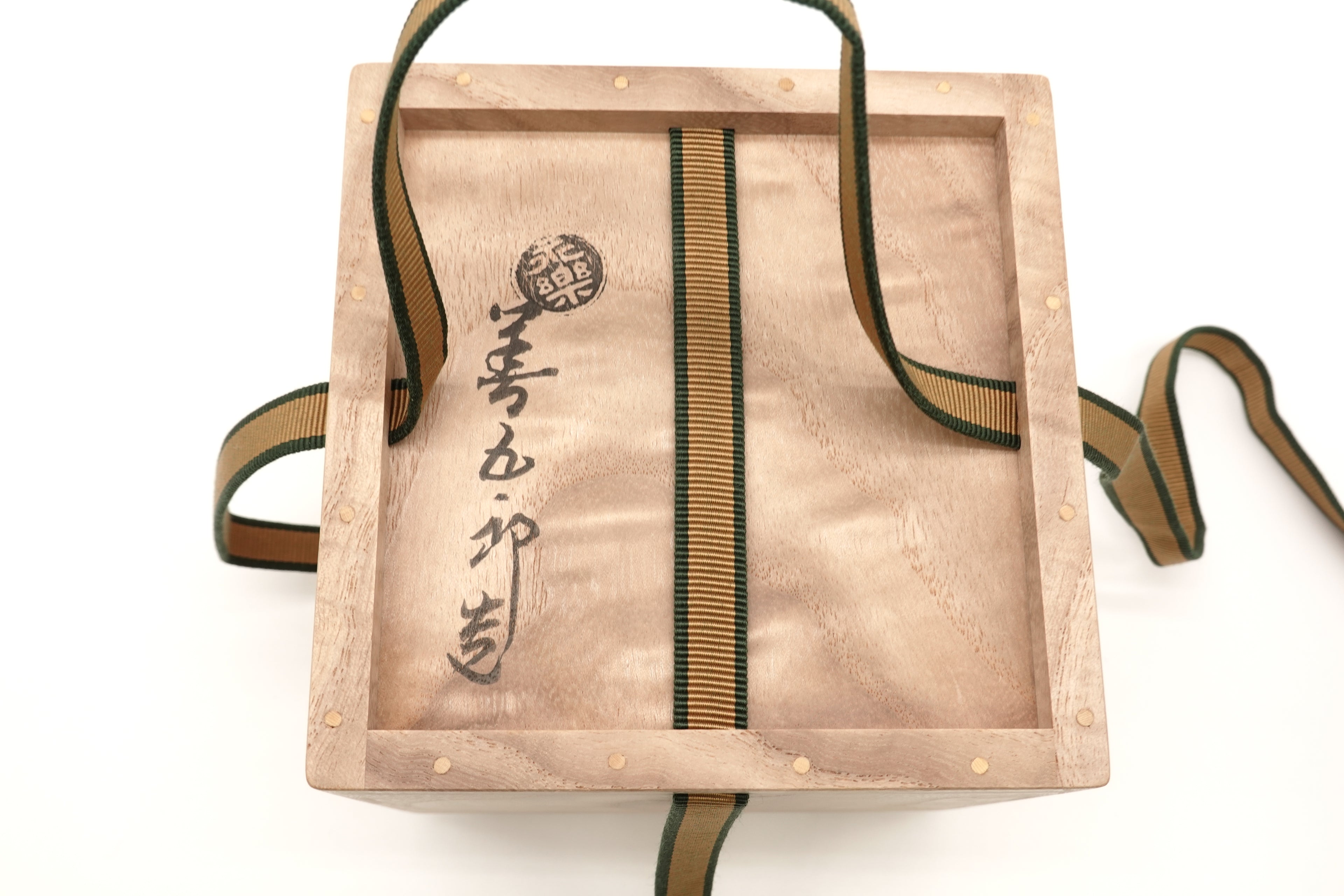 十六代 永楽 善五郎（即全）　　　乾山写 や里む免（やりうめ）茶碗