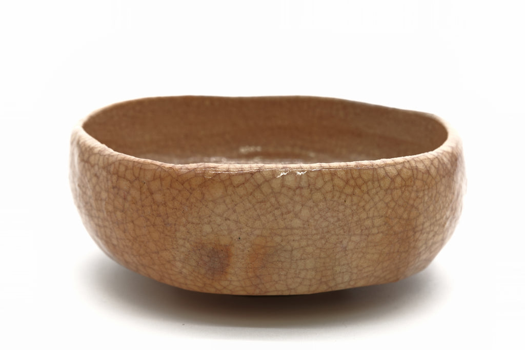 十五代 樂 直入　皪釉平茶盌