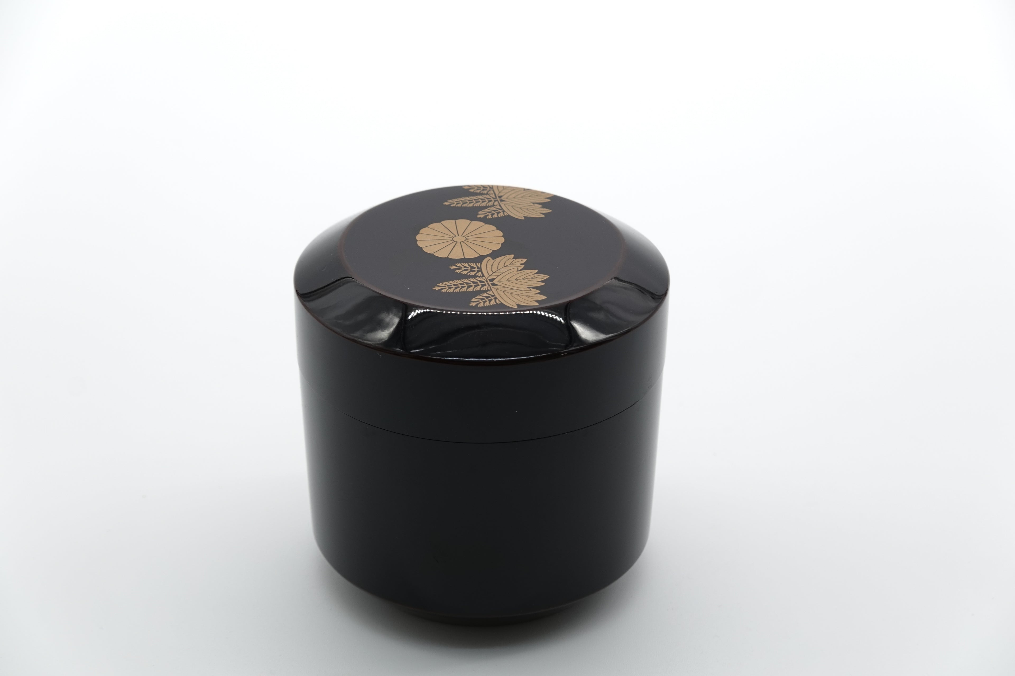 七代 中村 宗哲　菊桐吹雪大棗