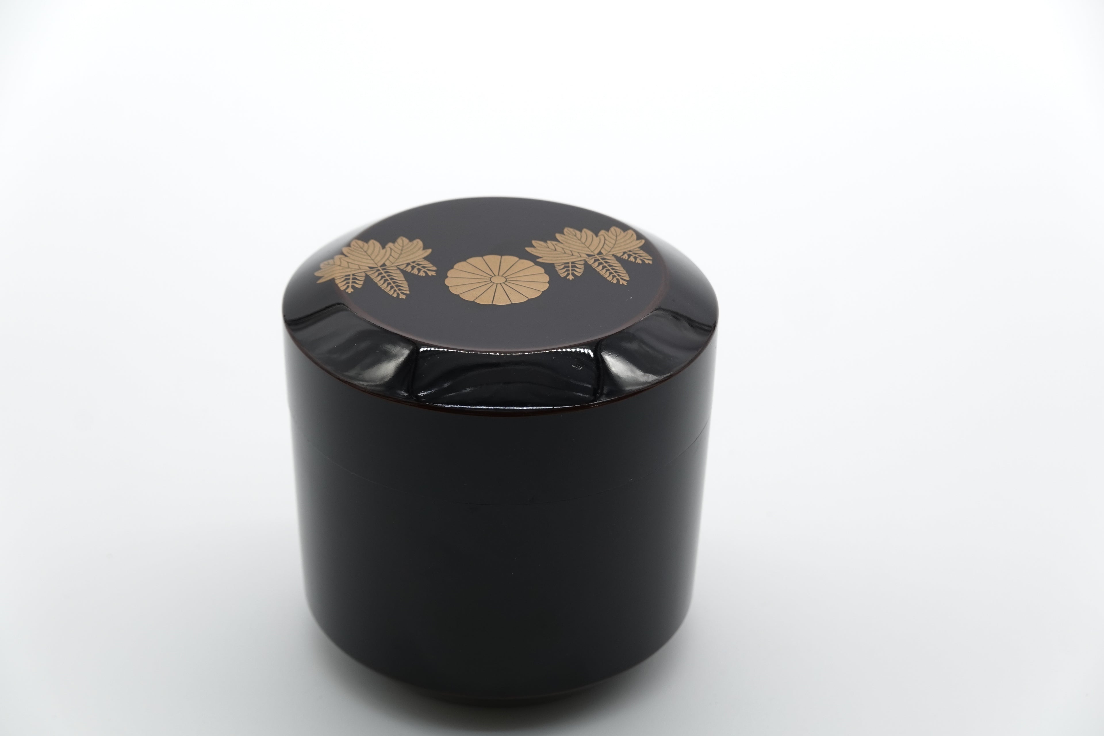七代 中村 宗哲　菊桐吹雪大棗